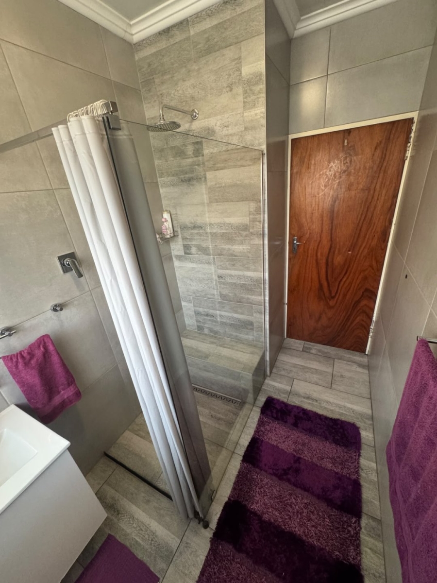 4 Bedroom Property for Sale in Sasolburg Ext 4 Free State